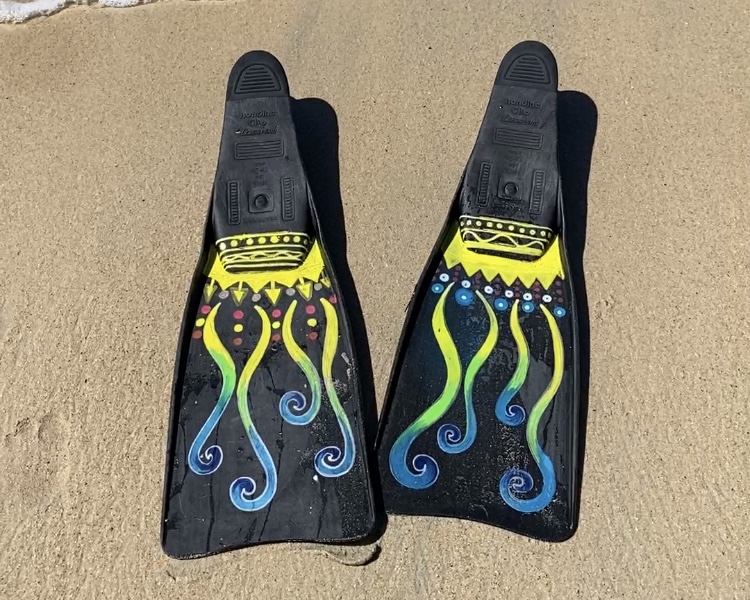 DIY: How to Paint Scuba Diving Fins